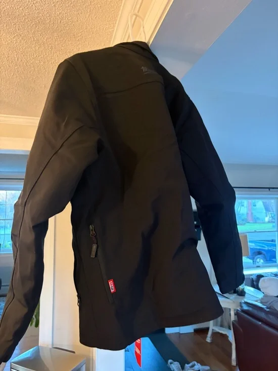 Milwaukee Men’s L Toughshell heated M12 jacket battery charger NWT - Picture 4 of 10